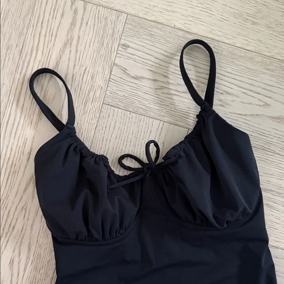 Knix Sculpt Front Tie One Piece Swimsuit Size Small+ - Picture 4 of 5